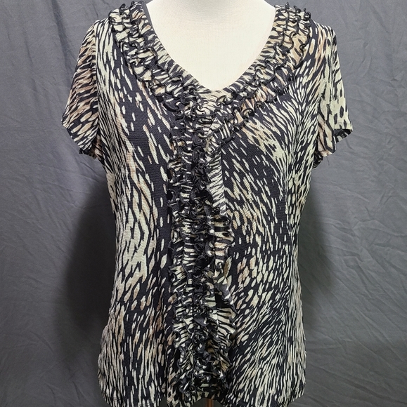212 Collection Abstract Print Ruffled Top - Picture 2 of 7